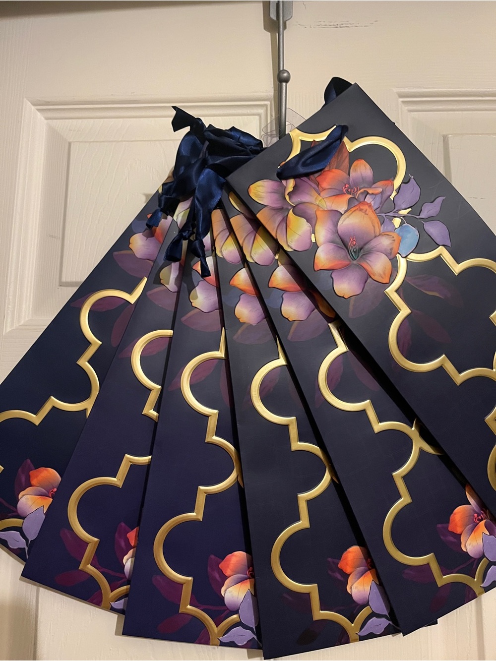6 Papyrus Navy Floral Wine Bag Gold Quatrefoil Design Blue Ribbon Graceful Bloom